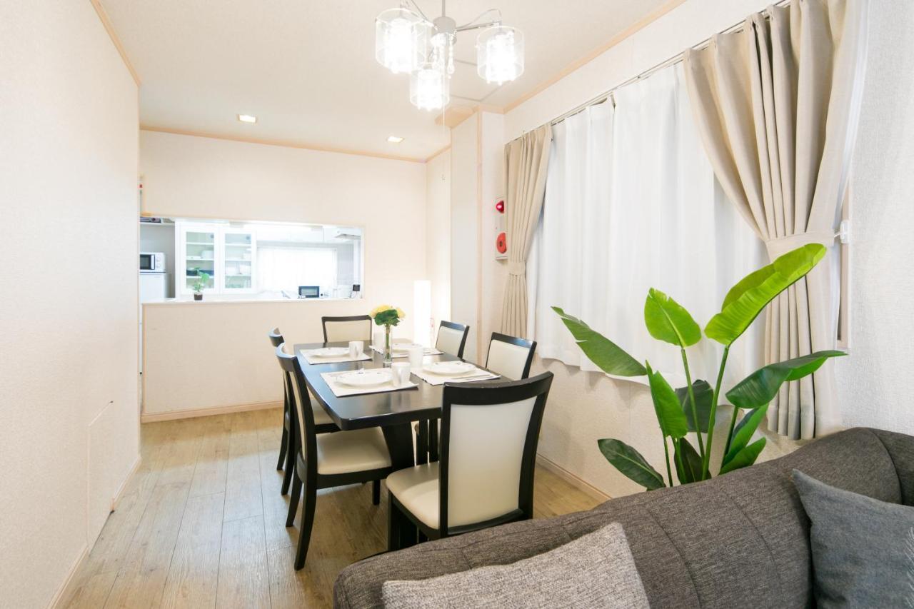 Nao'S Guesthouse 2 一軒家貸切 Osaka Luaran gambar